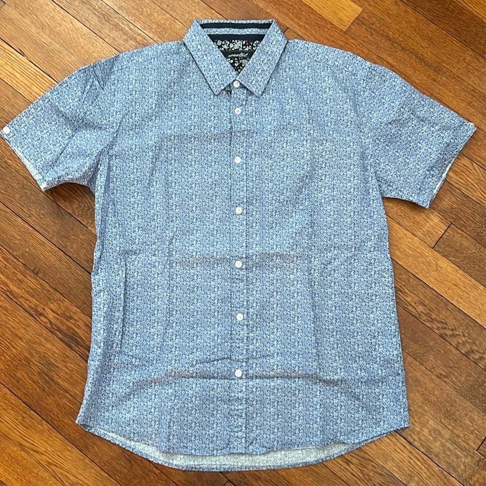 Coastal Floral Blue and White Button Down Shirt XL